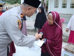 Ramadhan Berkah, Kapolres Aceh Tengah Salurkan Paket Sembako Kepada Warga Kurang Mampu Di Kampung Pilar Wih Kiri