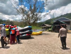 Patroli Sambang Libur Ahir Pekan, Polsek Pegasing Sampaikan Pesan Kamtibmas Kepada Pengunjung Dan Pengelola Wisata