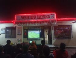 Polisi Aceh Tengah Nobar Semifinal Piala AFC Asia Bersama Masyarakat Dukung Timnas U-23