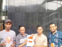 MENDESAK KPK UNTUK MENGUSUT DUGAAN KORUPSI DAN KEJAHATAN BUPATI KABUPATEN BIMA