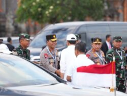 Kapolda Bali Dampingi Kapolri dan Panglima TNI Antar Keberangkatan Presiden RI