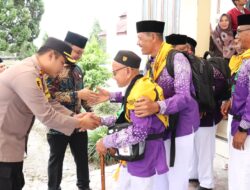 Wakili Kapolres Aceh Tengah, Wakapolres Hadiri Pelepasan 155 Jama’ah Haji Kabupaten Setempat