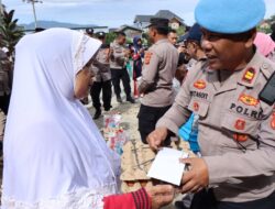 Wakapolres Aceh Tengah Salurkan 20 Paket Sembako Pada Warga Kurang Mampu Di Kecamatan Kebayakan