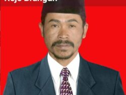 Reje Sarjana terus Mendedikasikan diri untuk masyarakat nya.ini sosok nya!!