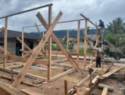Bangun Semangat Kebersamaan: Satgas TMMD Bersama Warga Wujudkan Rumah Layak Huni
