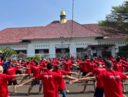 Tingkatkan Kesehatan dan Kebugaran Tahanan, Lapas Pemuda Tangerang Laksanakan Senam Bersama dan Bagikan Vitamin