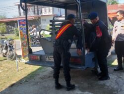 Quick Respon Brimob Kompi 2 Batalyon B Pelopor Evakuasi Laka di Desa Aramiyah Kec. Birem Bayeun Kab. Aceh Timur