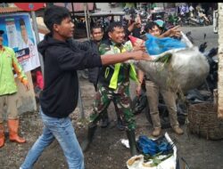 Pasar Tradisional Menjadi Sasaran Pembersihan Oleh Babinsa dan Warga