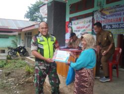 Wujud Peran Aktif, Babinsa Dampingi Penyaluran BLT Dana Desa