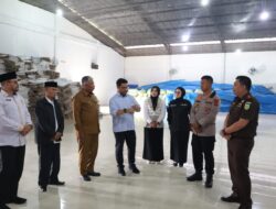 Kapolres Aceh Tengah Dan Forkopimda Tinjau Kedatangan Logistik Pemilihan Kepala Daerah