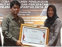 Kualitas data terbaik 2024 BKPSDM kota langsa Menerima penghargaan.