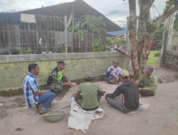 Bentuk Kedekatan Babinsa Terhadap Warga Desa Binaan.