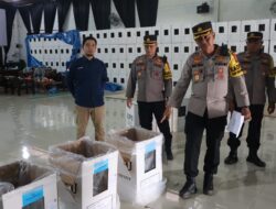 Polres Aceh Tengah Amankan Proses Packing Logistik Pemilihan Di Gudang Logistik KIP