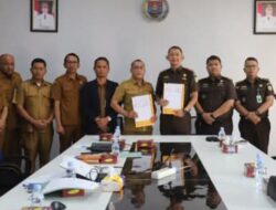 Bupati Bersama Kajari Humbahas Laksanakan Serah Terima Rumah Dinas Kepala Seksi Kejari Humbahas