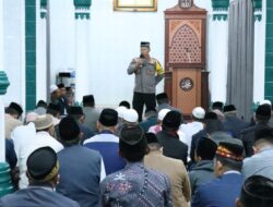 Safari Subuh Rabu Berkah Di Masjid Raudhatul Jannah, Wakapolres Aceh Tengah : Mari Galakkan Shalat Berjamaah Dan Dukung TNI-POLRI Jaga Kamtibmas