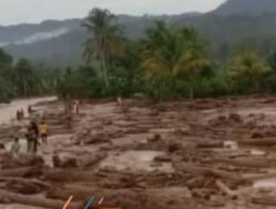 Banjir Bandang Terjang pahae Jae dan Siatas Barit Di akhir Tahun. 