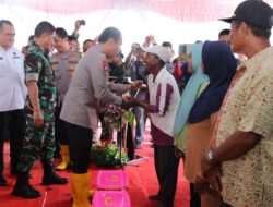 Guna Mendukung Swasembada Pangan Tahun 2025: Kapolda Sumsel Turun Langsung Dalam Program Penanaman Jagung Serentak 1 Juta Hektar
