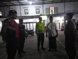 Iptu Gede Wirata Pimpin Pengamanan Perayaan Isra Mi’raj Di Mushola Nurul Falah Dalung.