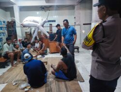Patroli Malam Minggu Polsek Abiansemal, Sambangi Pemuda Yang Membuat Ogoh-Ogoh