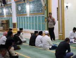 Polres Aceh Tengah Gelar Safari Subuh Di Dua Masjid, Kapolres : Sampaikan Bahaya Perjudian Dan Rekruitmen Agt Polri