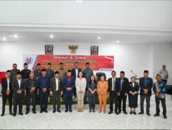 DPRD Laksanakan Paripurna dengan Agenda Pengumuman Akhir Masa Jabatan dan Penetapan Bupati/ Wakil Bupati Humbang Hasundutan Terpilih Masa Jabatan 2025-2030