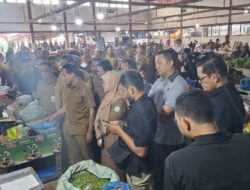Dirkrimsus Polda Aceh Dampingi Wakil Gubernur Aceh Sidak Pangan di pasar Tradisional
