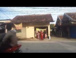 Warga Kabupaten Bekasi Grebek Toko Penjual Tramadol Dan Eximer di Karang Bahagia