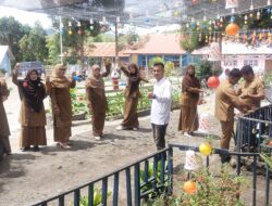 SDN 2 Simpang Tiga Gelar Gotong Royong Sambut Ramadhan