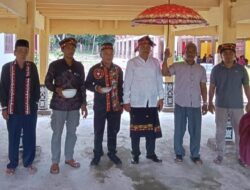 Reje linge ke 21 di nobatkan dengan prosesi secara adat gayo.