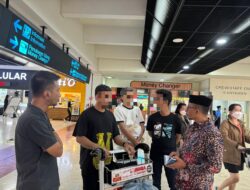 Tiba di Bandara Soekarno-Hatta, 3 Korban TPPO Asal Aceh di Jemput Haji Uma. 