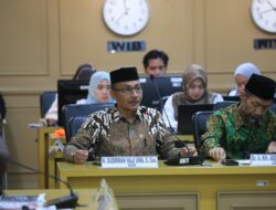 Haji Uma: Pemerintah Harus Perhatikan Kesejahteraan Perangkat Desa