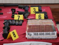 *Satgas Ops Damai Cartenz-2025 Gagalkan Penyelundupan Senjata ke KKB di Puncak Jaya*