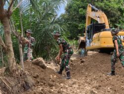 Satgas TMMD Ke-123 Kodim 0111/Bireuen Hadirkan Keceriaan Bersama Anak-Anak di Posyandu Desa Hagu.