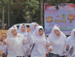 Guru-Guru SMA Negeri 3 Timang Gajah Tampilkan Drama Anti Bullying.