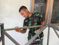 Satgas TMMD Ke-123 Laksanakan Pengecatan Tower Air di Lokasi Sasaran.