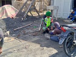 Kepedulian TNI: Babinsa Koramil 03/Pegasing Bantu Warga Wujudkan Rumah Impian