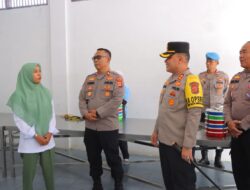 Kasatlantas Polres Aceh Tamiang Dampingi Kapolres Tinjau Dapur Umum MBG