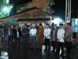 Bupati Humbang Hasundutan Lepas Pawai Takbiran Keliling 1 Syawal 1446 H