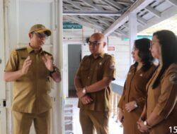 Bupati Taput Pimpin Apel Pagi di RSUD Tarutung: Tekankan Peningkatan Pelayanan dan Kebersihan.