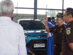 INOVASI KEJARI BADUNG KERJASAMA DENGAN SMK PGRI 2 BADUNG TERKAIT PEMELIHARAAN BARANG BUKTI DAN BARANG RAMPASAN KENDARAAN BERMOTOR AGAR TETAP TERJAGA KUALITASNYA