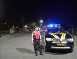 Blue Light Patrol ; Polsek Mengwi Sambangi Kawasan Rawan Kriminal