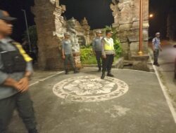 Kapolsek Abiansemal Pimpin Patroli Terpadu Bersama Babinsa & Linmas Desa Taman