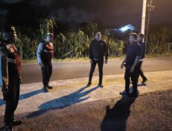 Patroli Malam Jaga Keamanan, Personel Polsek Abiansemal Lakukan Pemantauan Di Wilayah Rawan