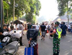Bertepatan Hari Suci Kuningan, Babinsa Klusa Amankan Tradisi Adat Aci Keburan