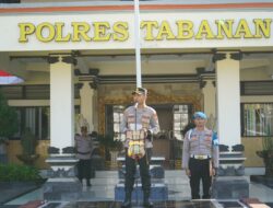 Kapolres Tabanan Tekankan Kesiapsiagaan dan Adaptasi Teknologi Saat Pimpin Apel Jam Pimpinan
