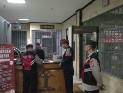Menjaga Situasi Tetap Kondusif, Anggota patroli Polsek Susut Melaksanakan Patroli Dialogis Dan Memberikan Pesan Kamtibmas Di Wilkum Polsek Susut