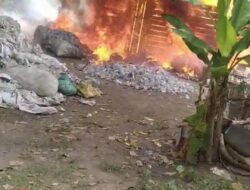 Wabup Panyang Serahkan Bantuan Masa Panik untuk Korban Kebakaran di Gampong Pante Jaloh