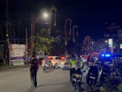 Sat Samapta Laksanakan Gatur dan Pergelaran Blue Light Randis R4 di Pusat Keramaian Malam Hut Kota Bangli ke 821