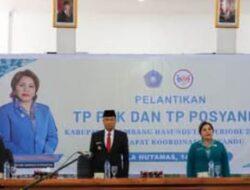 Bupati Lantik TP.PKK dan TP.Posyandu  