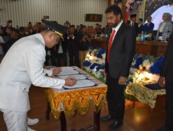Gubernur Aceh melantik walikota dan wakil walikota Langsa.